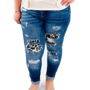 New Judy Blue Leopard Patch Denim Jeans - Size 15